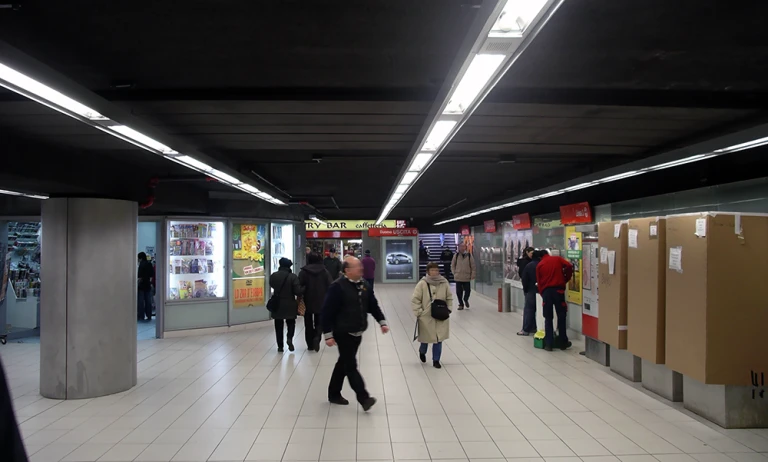 Luce per le stazioni ferroviarie