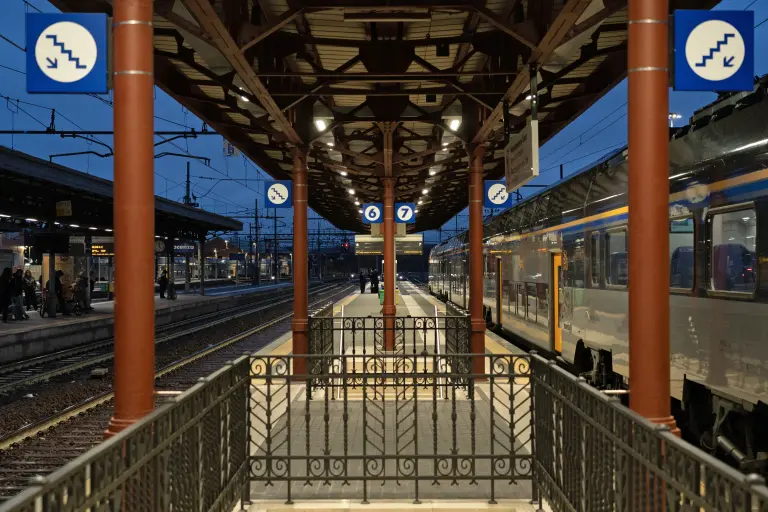 Bahnhof &ndash; Piacenza